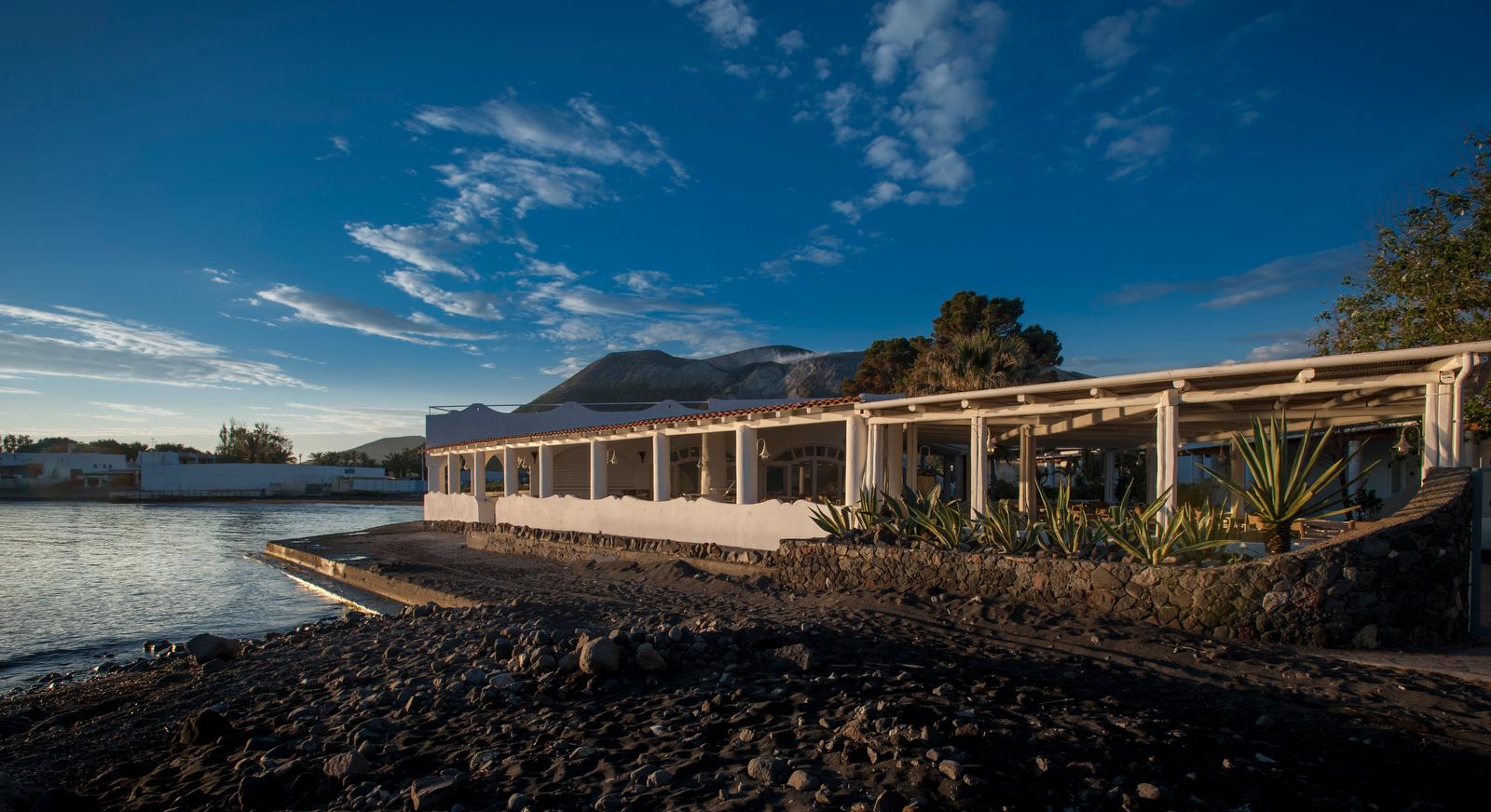 Mari Del Sud Resort Vulcano  Bagian luar foto